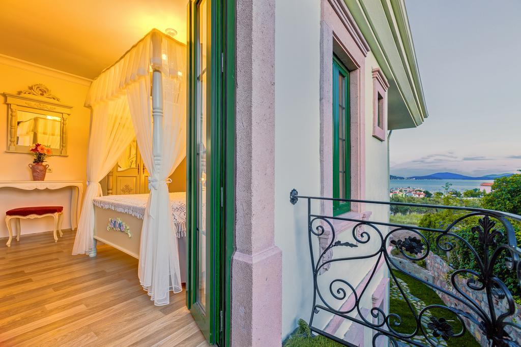 Cunda Esen Hotel Ayvalı Esterno foto