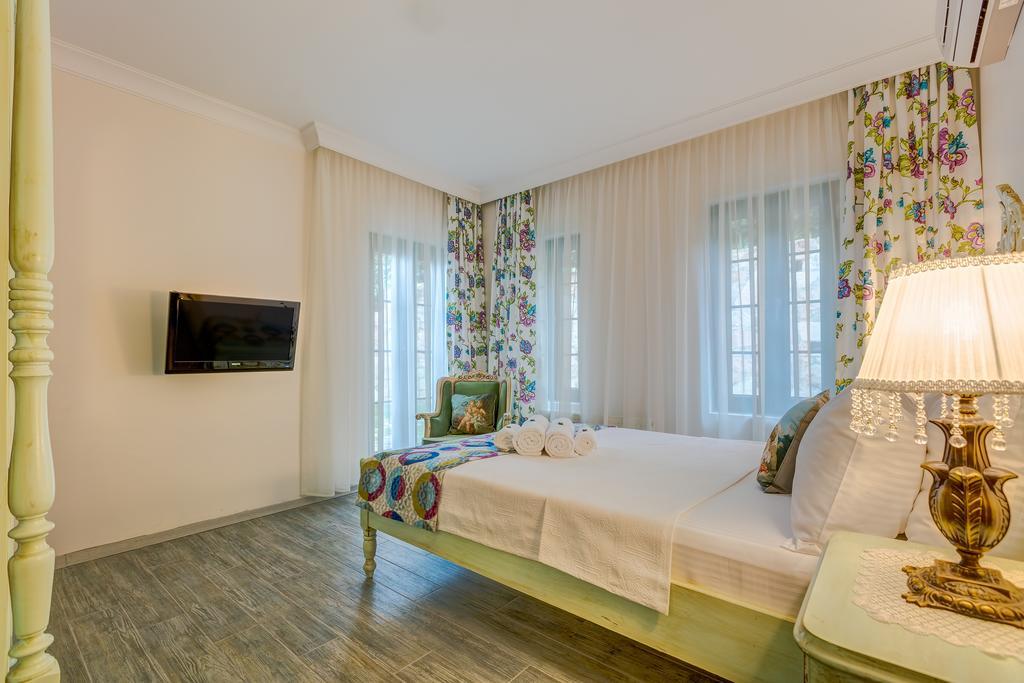 Cunda Esen Hotel Ayvalı Esterno foto