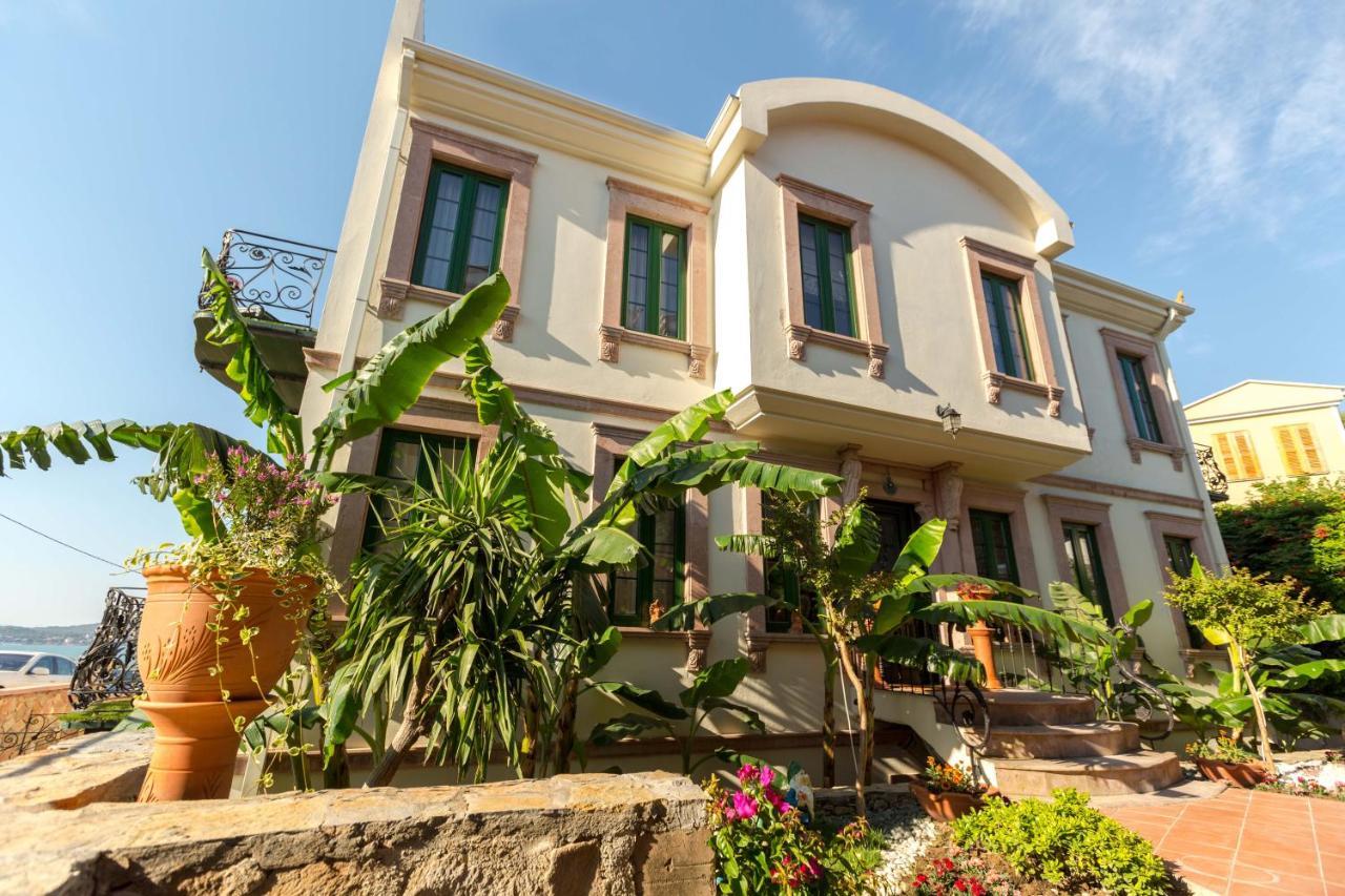Cunda Esen Hotel Ayvalı Esterno foto