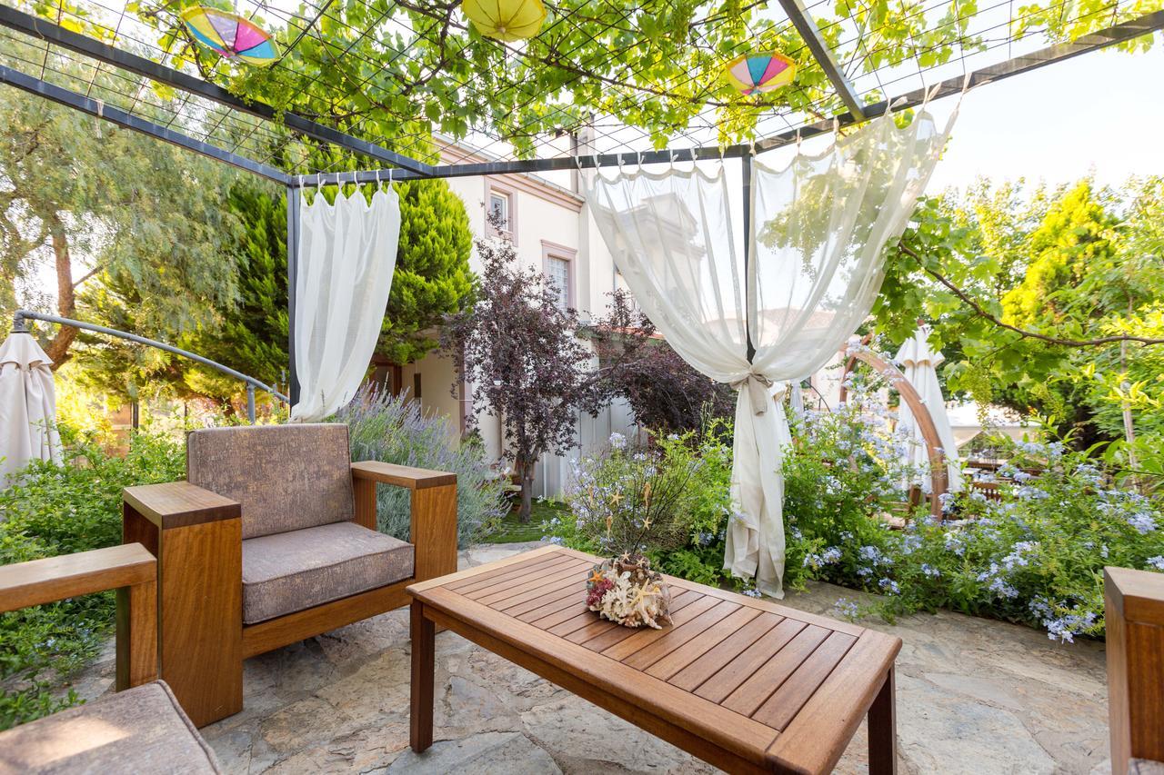 Cunda Esen Hotel Ayvalı Esterno foto
